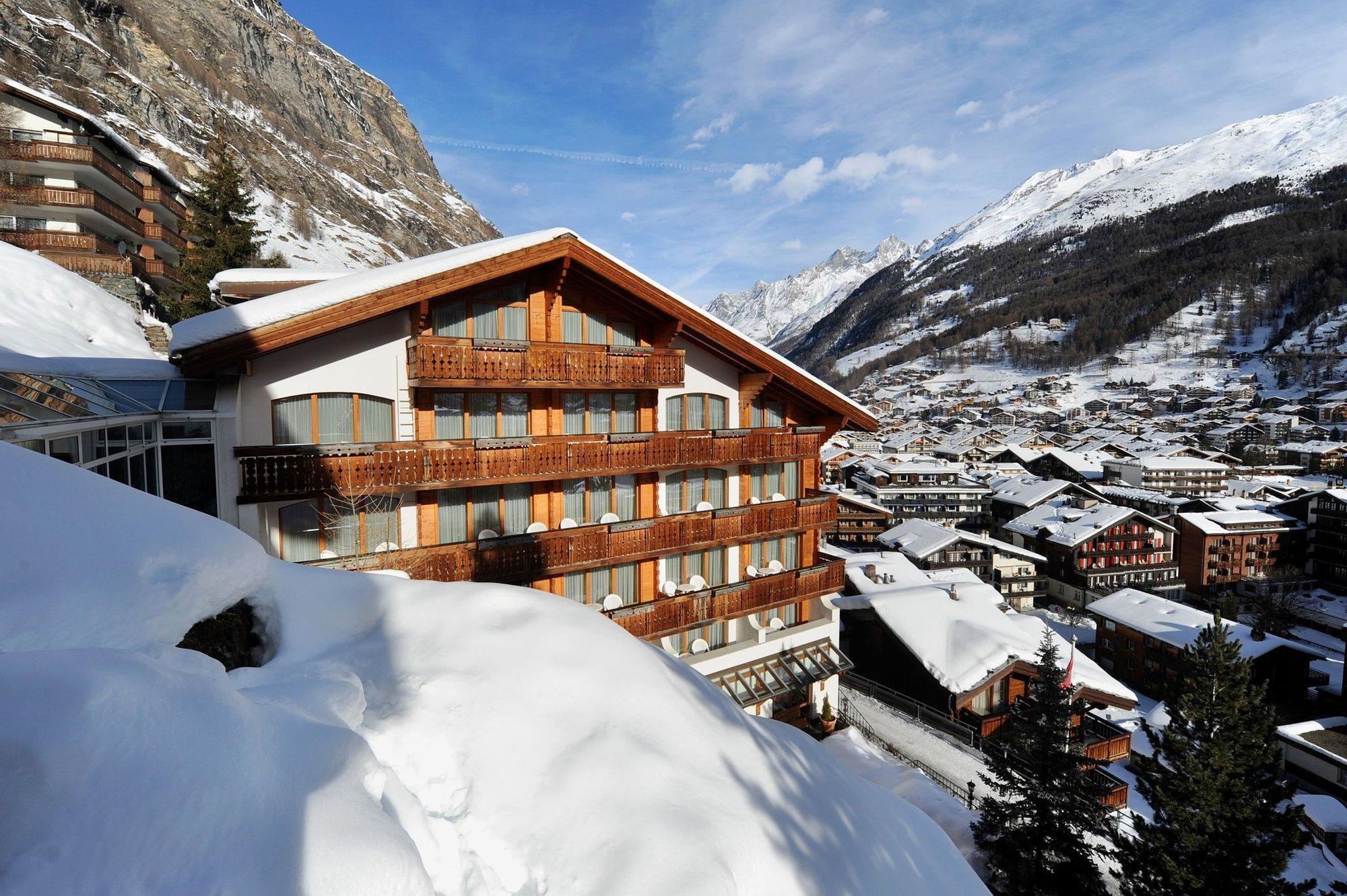 Hotel Tschugge Zermatt Kültér fotó